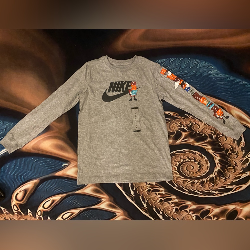 Nike Long Sleeve Tee Shirt